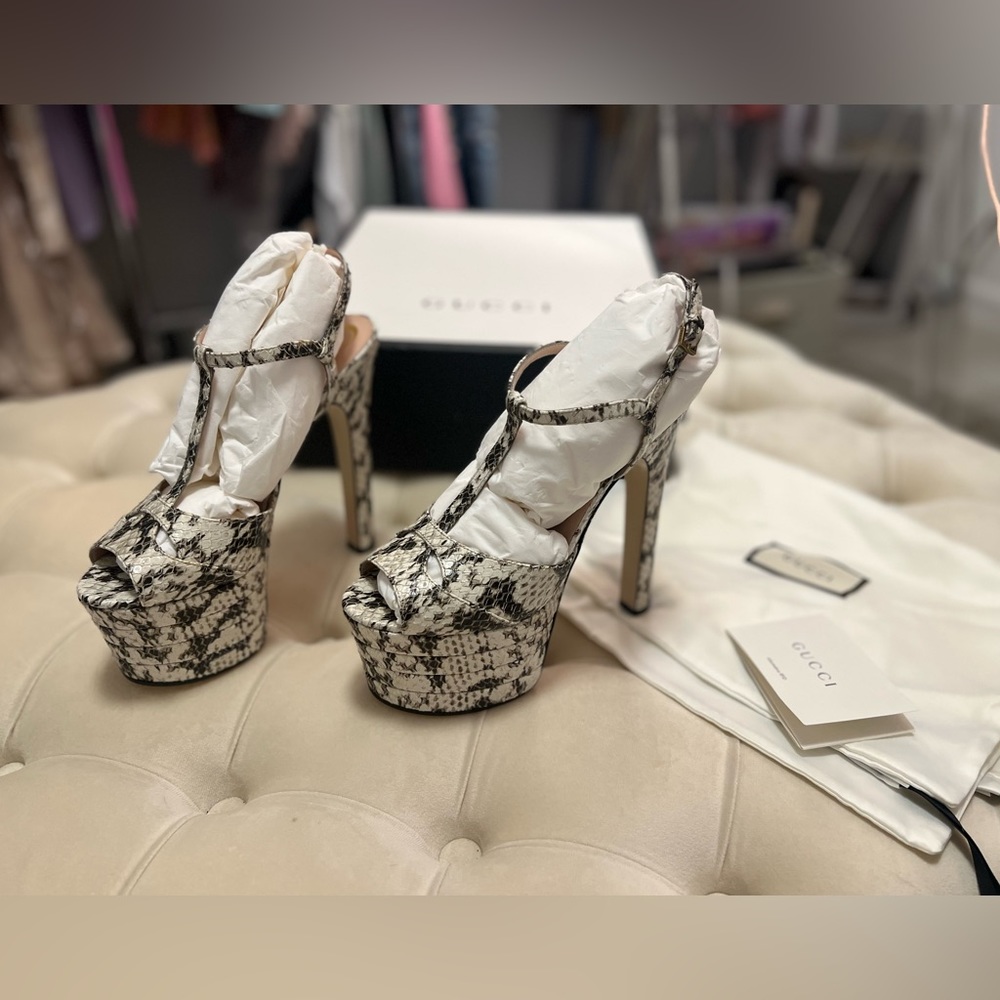 Gucci Rock Python Moluro Radiata Print Sandal Pumps - Picture 3 of 16